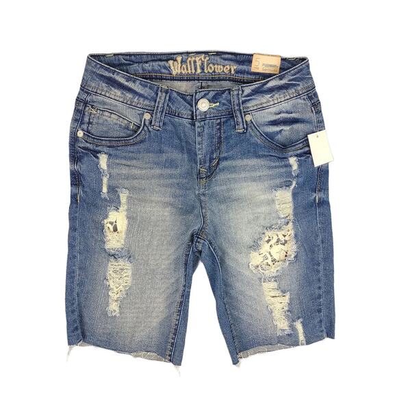 NWT Wallflower Bermuda Distressed Jean Shorts, Jorts, Juniors 5, 28x8.5 Grunge - Picture 1 of 7